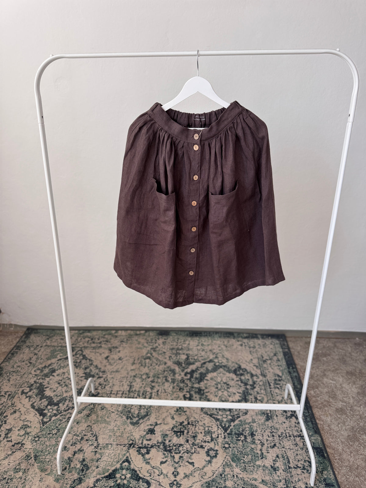 Skirt with buttons, Greyish brown, XS