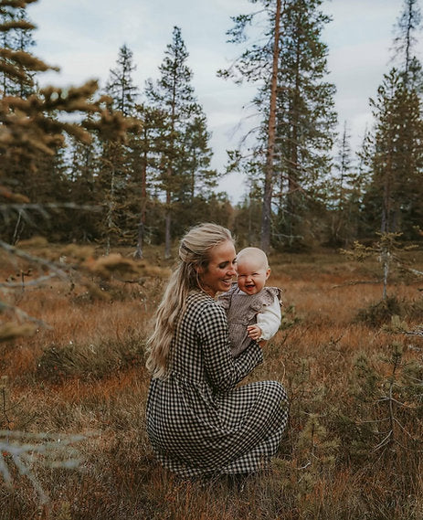 Women's linen MUMMY dress, long sleeve