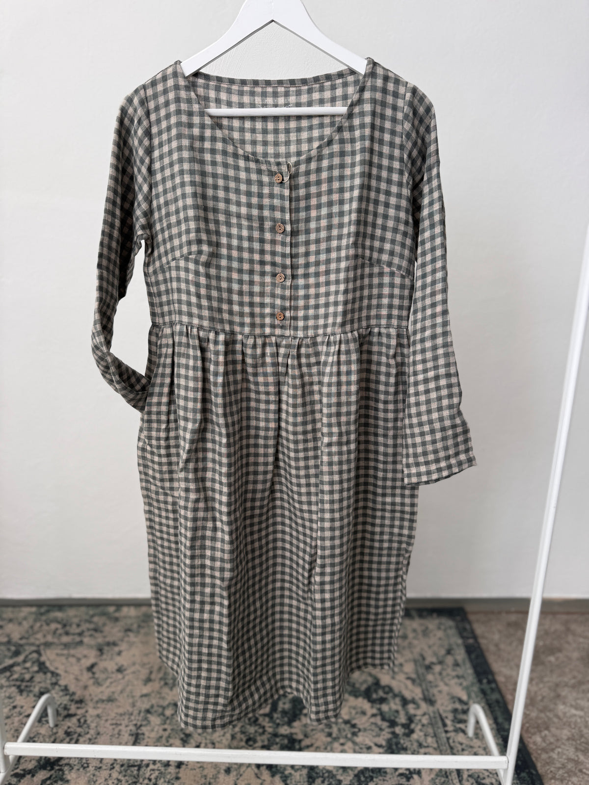 Mummy dress long sleeve