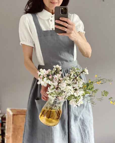 Women's linen skirt with braces