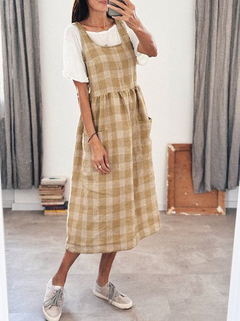 Retro apron dress - Olive green checkered